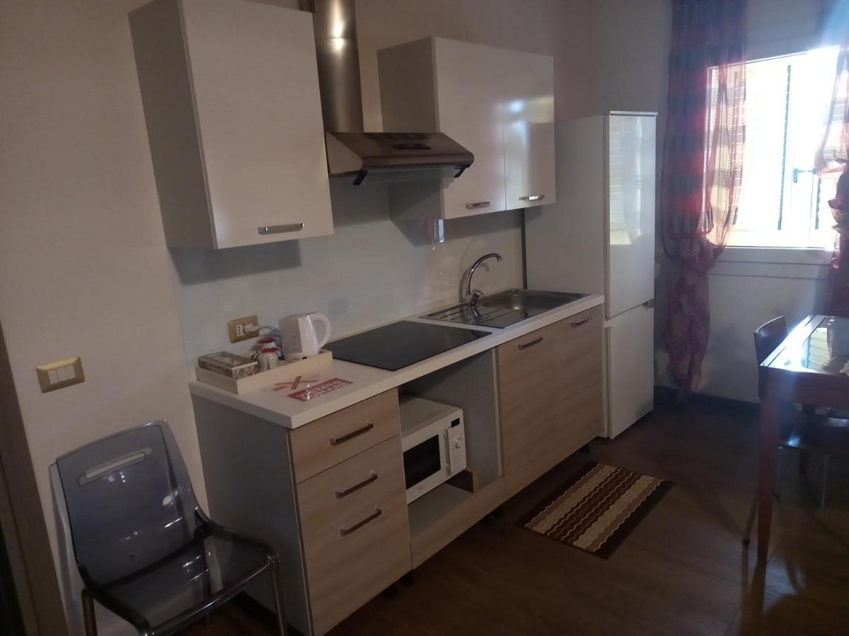 Отель Mazzi House Garden Доссобуоно Экстерьер фото
